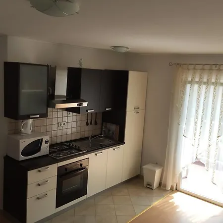 Kukuruzovic * Vrh (Krk)