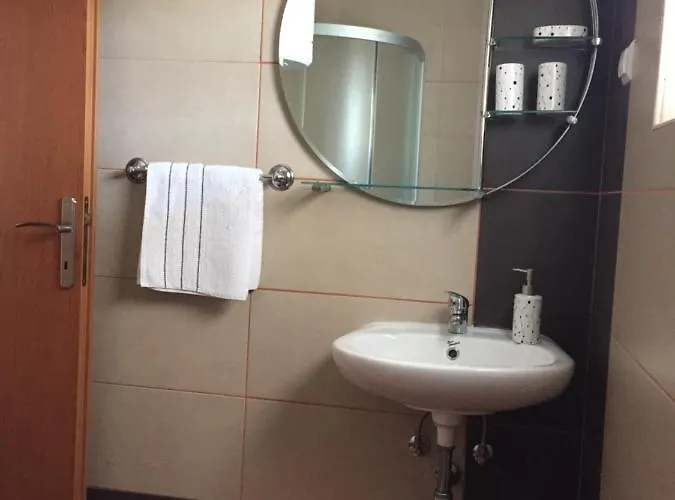 Kukuruzovic * Vrh (Krk)